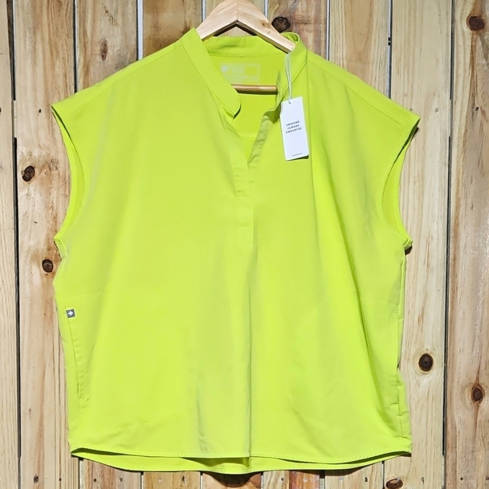 Figs Top